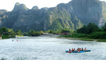 Kayaking in Vang Vieng Laos