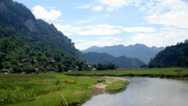 village de Pac Ngoi au parc national de Ba Be, Vietnam