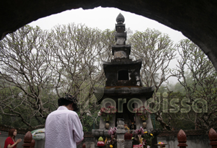 Praying at the Yen Tu Pagoda - Quang Ninh
