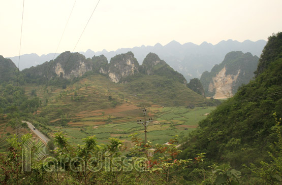 Mountains at the Ma Phu Pass