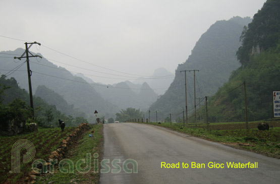 Road to Ban Gioc from Cao Bang