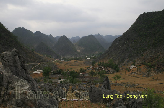 Lung Tao in Dong Van Plateau