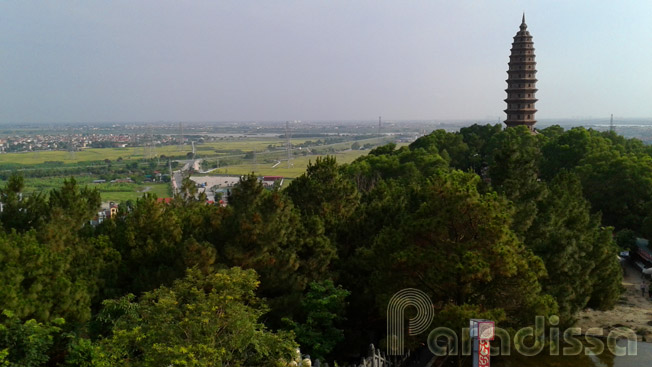 Bucolic countryside of Tien Du Bac Ninh (View from Phat Tich Pagoda)