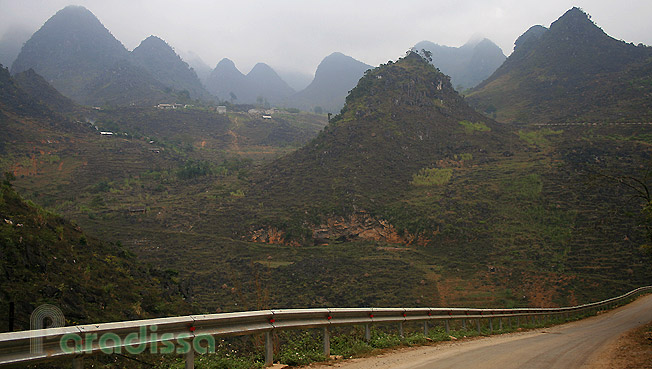 sublime mountain peaks at Sung Trai, Dong Van