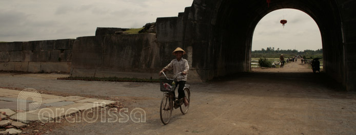 La citadelle de la famille Ho dans Thanh Hoa au Vietnam