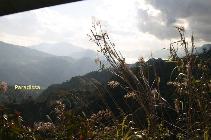 A view of Sapa from the O Quy Ho Pass