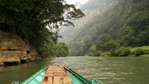 Croisière sur le lac de Ba Be