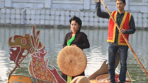 Performing Quan Ho Folk Songs at Do Temple