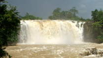 La chute d'eau de Dray Sap à Dak Lak au Vietnam