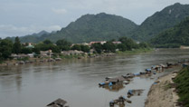 The riverside at Tuyen Quang City