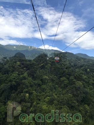 Cable car at Ba Na Hill Station, Da Nang