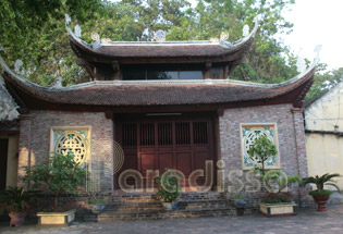 Un santuaire à la pagode de Tieu Son