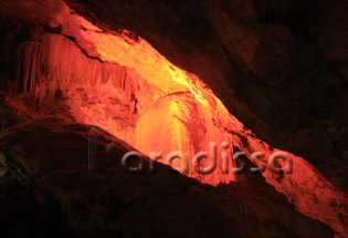 Les stalactites paraissent fluides