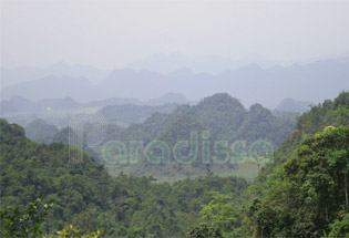 View from Quan Ba Gateway to Heaven