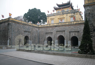 Doan Mon - Hanoi Citadel (from the inside)
