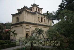 Hau Lau - Hanoi Citadel