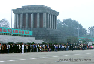 Le Mausolée du President Ho Chi Minh