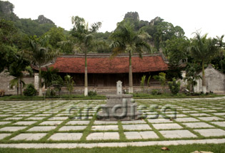 Thay Pagoda - Ha Tay - Vietnam