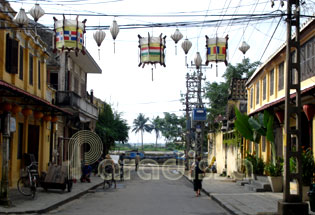 Street of Hoi An Old Town Vietnam