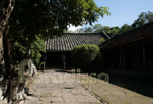 Temples worshiping concubines at Tu Duc Tomb Temples worshiping concubines at Tu Duc Tomb