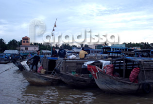Boats at My Tho Tien Giang Vietnam Boats at My Tho Tien Giang Vietnam