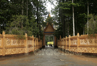 Gate to the Samrong Ek Pagoda