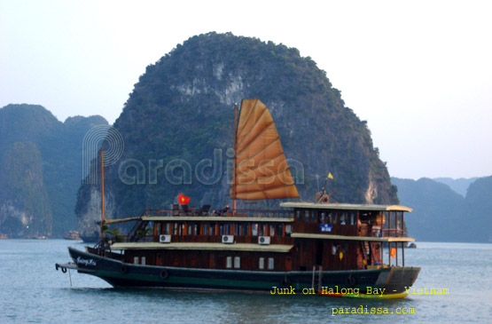 Junk Cruise on Halong Bay