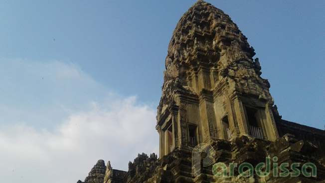 A tower on the upper level of Angkor Wat