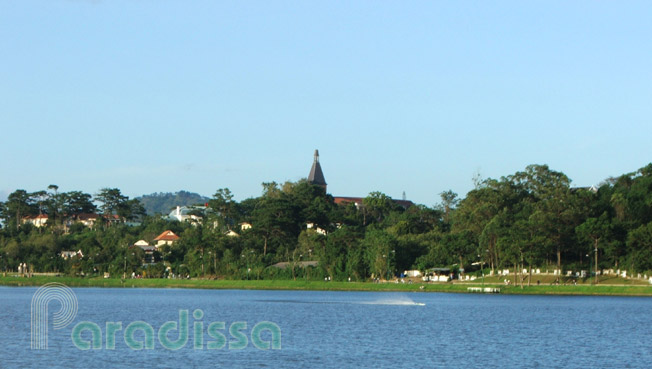 Xuan Huong Lake at Da Lat