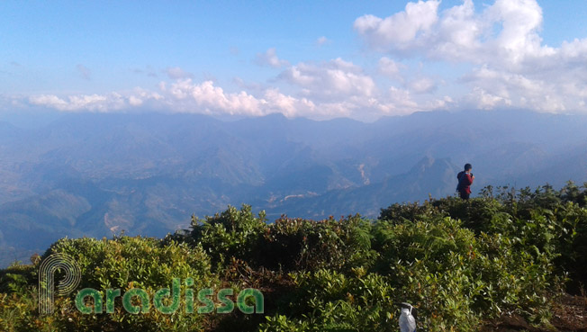 Adoring the mountain peaks to the south of Lao Than