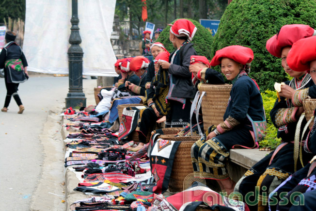 Red Dzao ladies in Sapa, Lao Cai, Vietnam