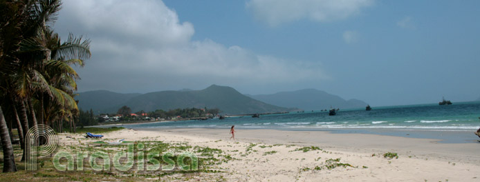 Con Dao Beach, Con Lon Island