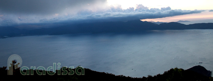 Vue de la mer de Da Nang du sommet de la péninsule de Son Tra