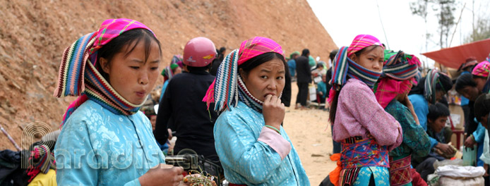 Marché de Ma Le à Ha Giang