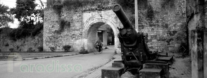 La citadelle ancienne dans la ville de Lang Son au Vietnam