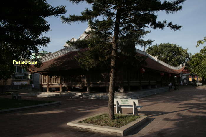 Dinh Bang Communal House