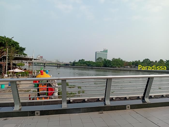 Family holiday in Can Tho Vietnam