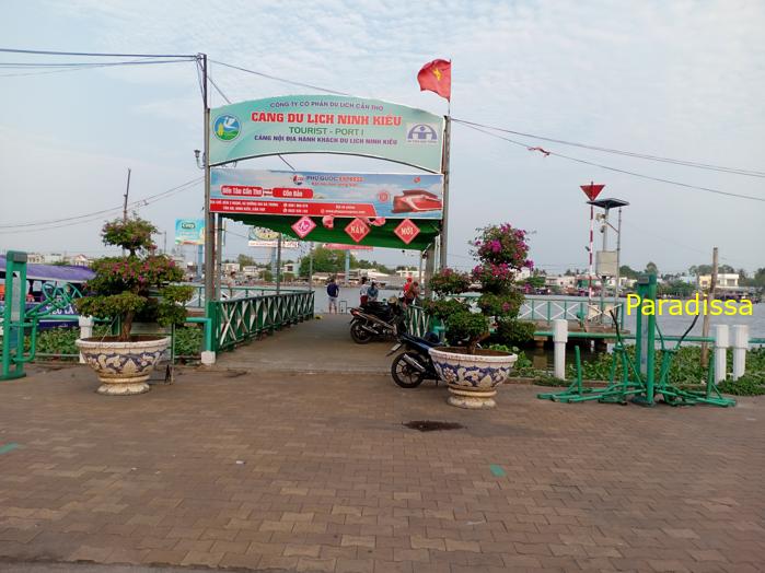 Family holiday in Can Tho Vietnam