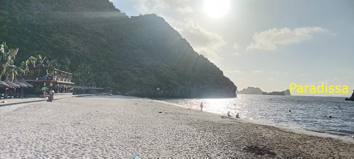 Travel guide to Cat Ba Island, Vietnam