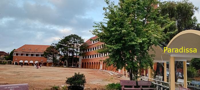 Travel guide to Da Lat, Vietnam Travel guide to Da Lat, Vietnam