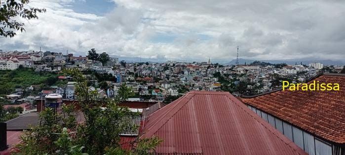 Travel guide to Da Lat, Vietnam Travel guide to Da Lat, Vietnam