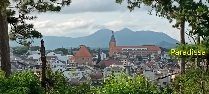 Travel Guide to Da Lat, Vietnam Travel Guide to Da Lat, Vietnam