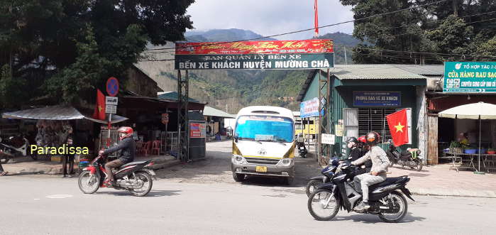 The bus station at Muong Cha Town, Dien Bien Province