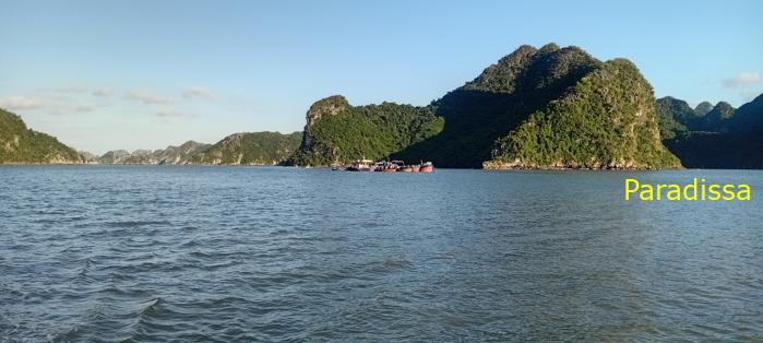 Travel guide to Halong Bay, Vietnam