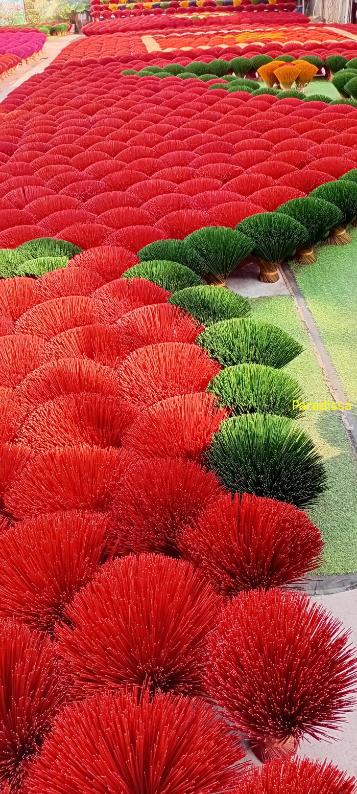 A photo tour to Quang Phu Cau Incense Village in Hanoi, Vietnam