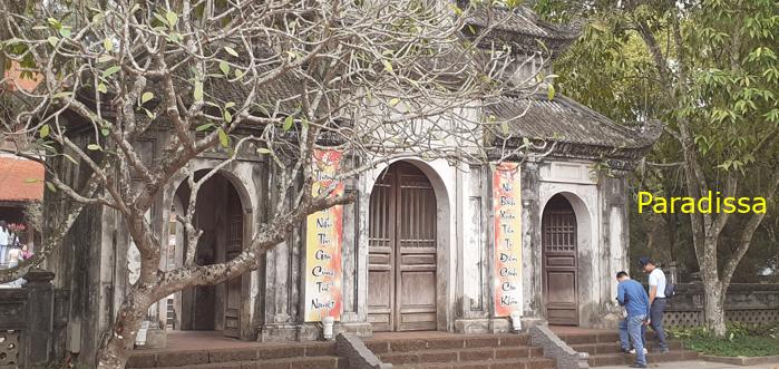 Travel guide to the Son Tay Citadel, Vietnam Travel guide to the Son Tay Citadel, Vietnam