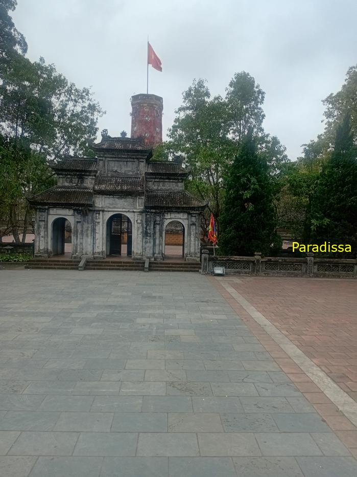 Travel guide to the Son Tay Citadel, Vietnam Travel guide to the Son Tay Citadel, Vietnam