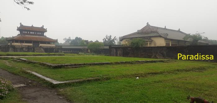 Family Tour to the Imperial Citadel in Hue, Vietnam