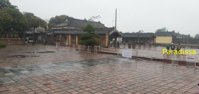 Family Tour to the Imperial Citadel in Hue, Vietnam