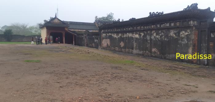 Family Tour to the Imperial Citadel in Hue, Vietnam